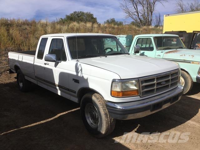 Ford F-250 ピックアップ／ドロップサイド