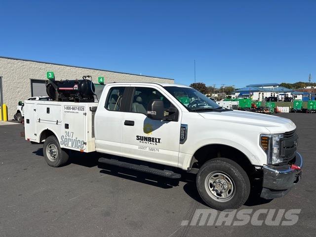 Ford F-250 多目的／汎用車両