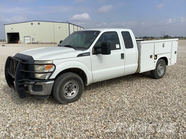 Ford F-250 ピックアップ／ドロップサイド