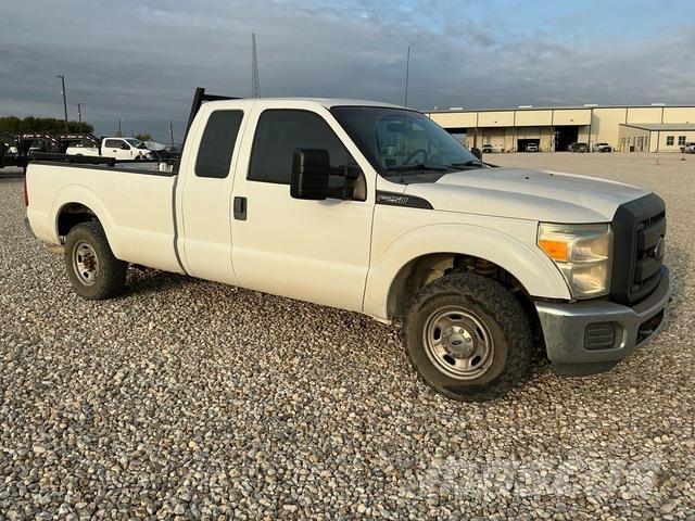 Ford F-250 ピックアップ／ドロップサイド