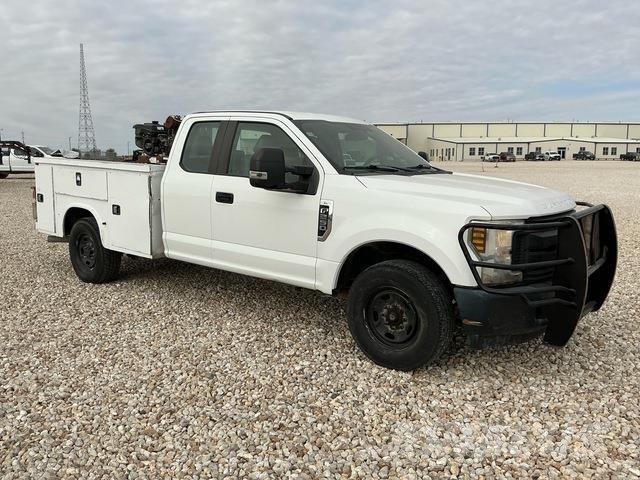 Ford F-250 ピックアップ／ドロップサイド