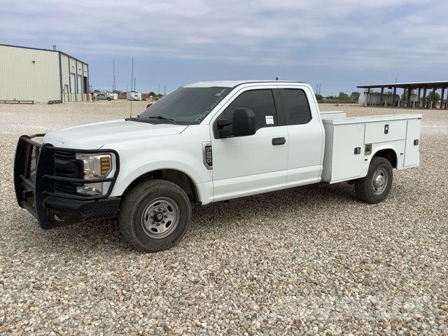 Ford F-250 ピックアップ／ドロップサイド