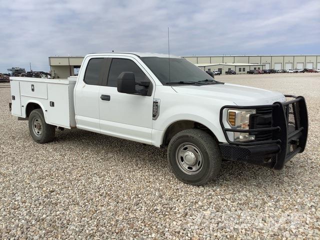 Ford F-250 ピックアップ／ドロップサイド