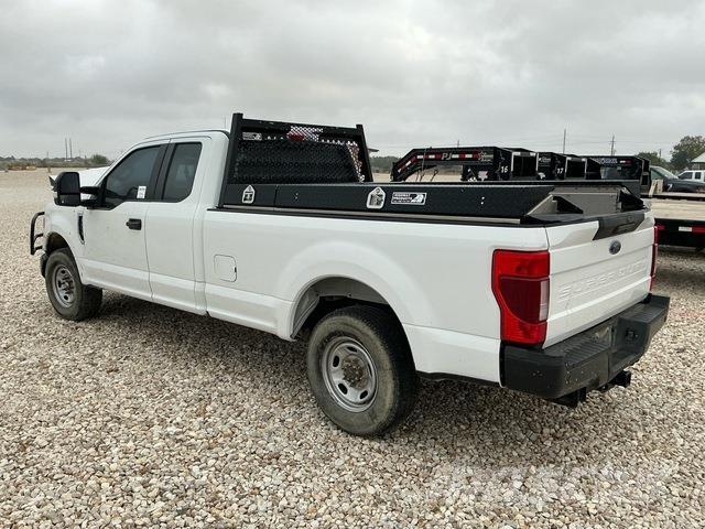 Ford F-250 ピックアップ／ドロップサイド