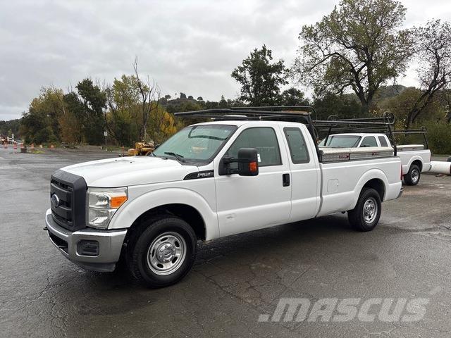 Ford F-250 ピックアップ／ドロップサイド