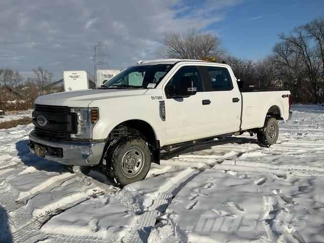 Ford F-250 ピックアップ／ドロップサイド