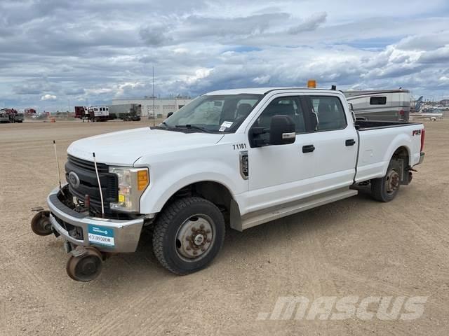 Ford F-350 その他