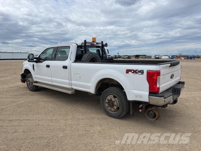 Ford F-350 ピックアップ／ドロップサイド