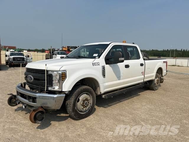 Ford F-350 その他
