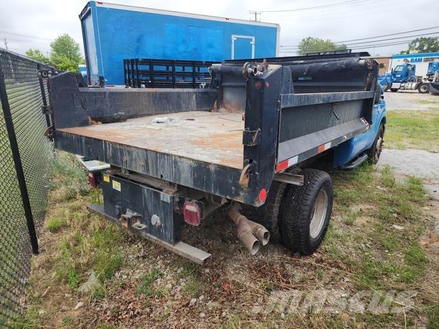 Ford F-350 ダンプ