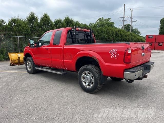 Ford F-350 ピックアップ／ドロップサイド