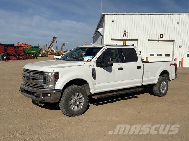 Ford F-350 ピックアップ／ドロップサイド