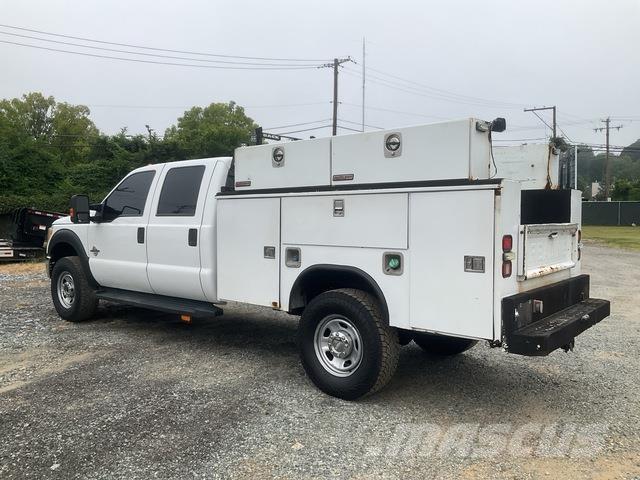 Ford F-350 ピックアップ／ドロップサイド