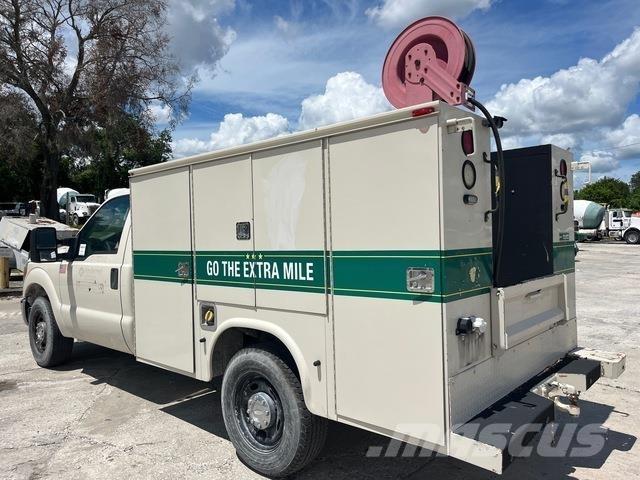 Ford F-350 ピックアップ／ドロップサイド