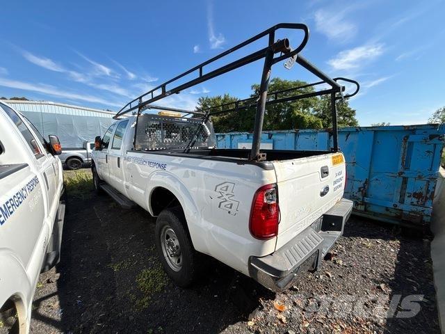 Ford F-350 ピックアップ／ドロップサイド