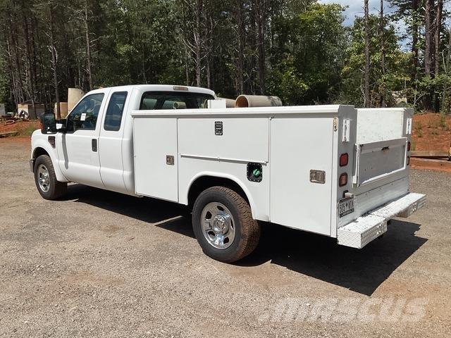 Ford F-350 ピックアップ／ドロップサイド