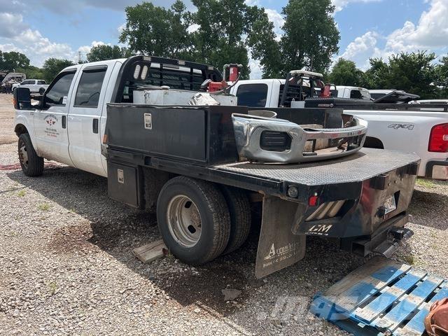 Ford F-350 平ボディー
