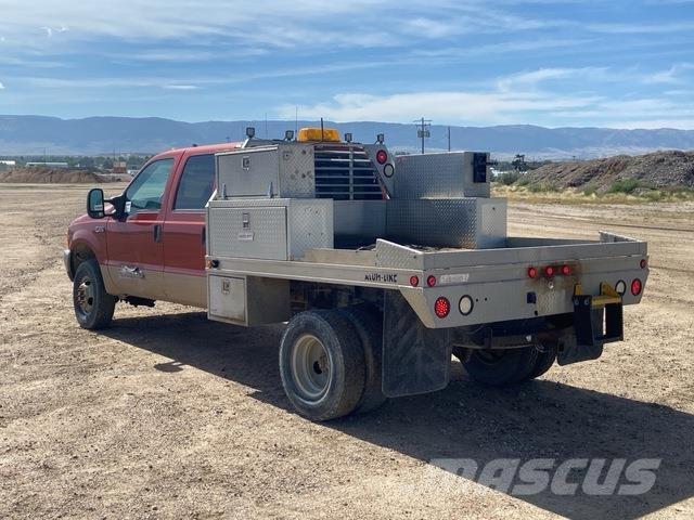 Ford F-350 平ボディー
