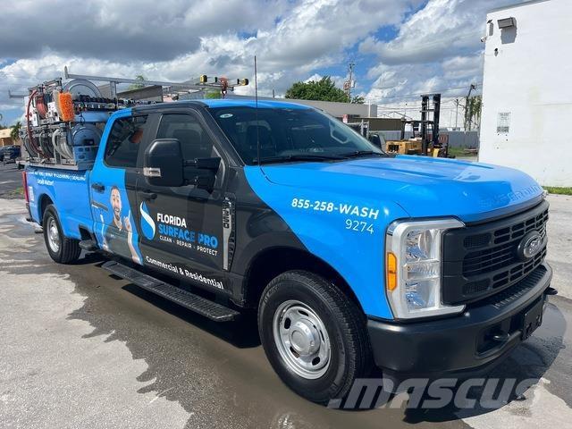 Ford F-350 建設機械 -　その他