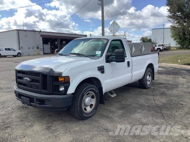 Ford F-350 ピックアップ／ドロップサイド