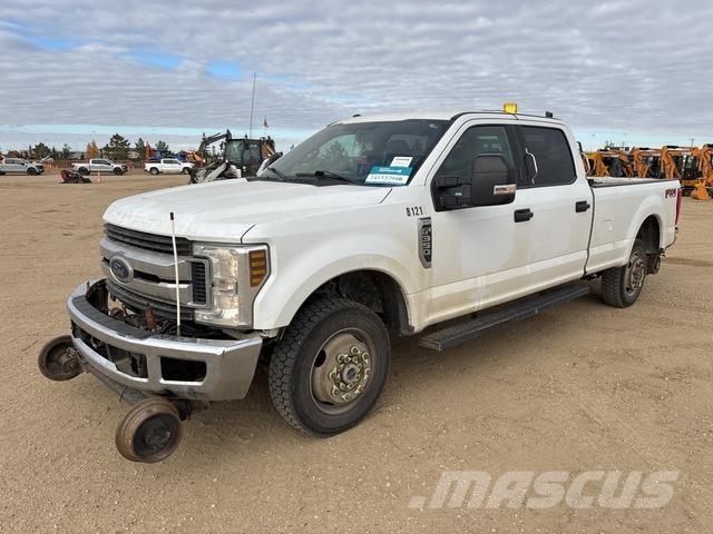 Ford F-350 ピックアップ／ドロップサイド