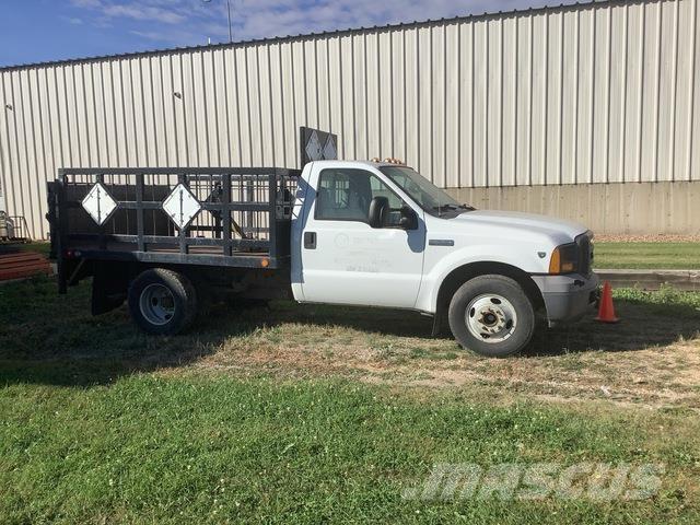 Ford F-350 平ボディー