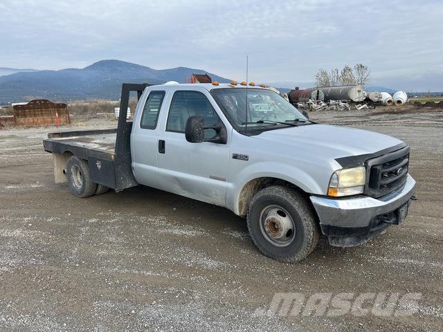 Ford F-350 平ボディー