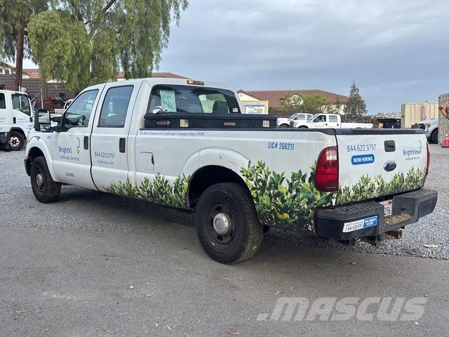 Ford F-350 XL ピックアップ／ドロップサイド
