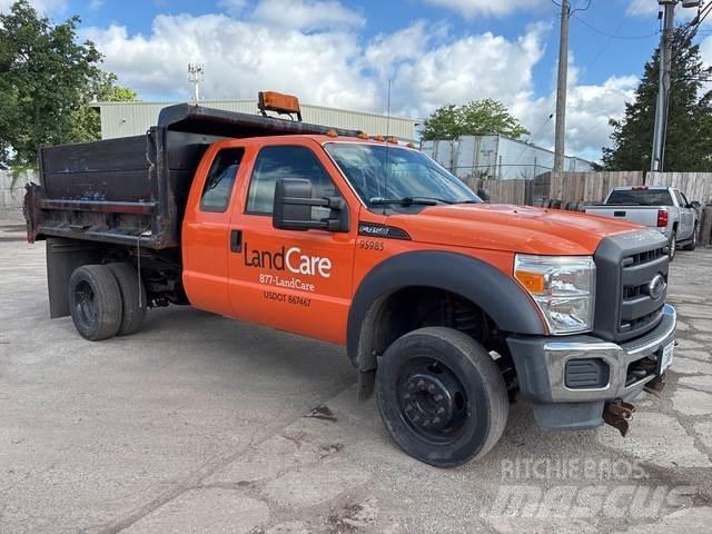 Ford F-450 ダンプ