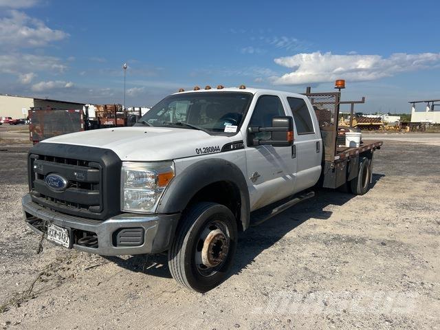 Ford F-450 平ボディー