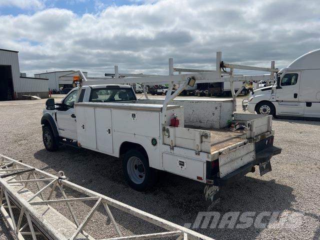 Ford F-450 ピックアップ／ドロップサイド
