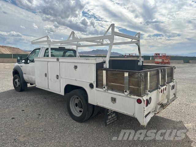 Ford F-450 ピックアップ／ドロップサイド