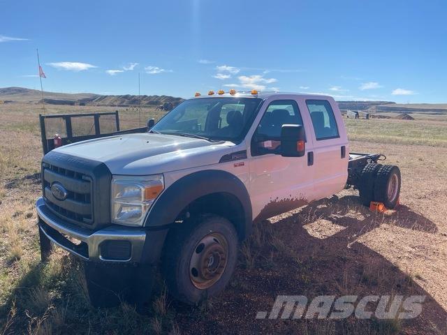 Ford F-450 キャビン及び内装