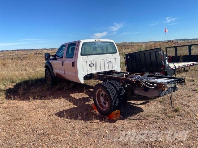 Ford F-450 キャビン及び内装