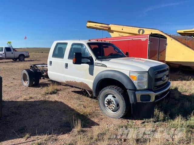 Ford F-450 キャビン及び内装