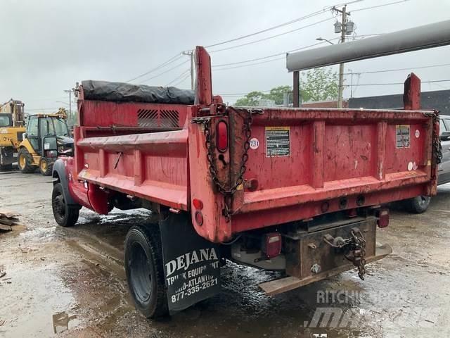Ford F-550 ダンプ