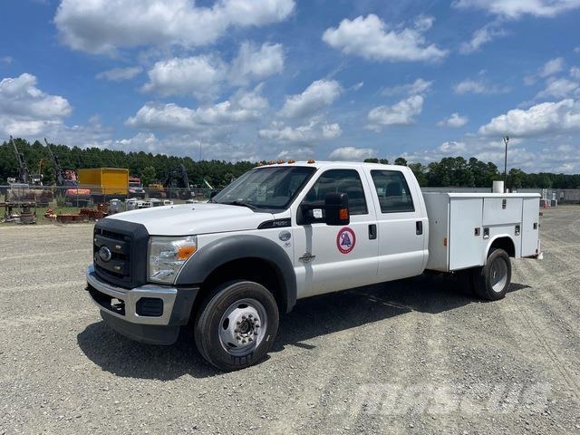 Ford F-550 ピックアップ／ドロップサイド