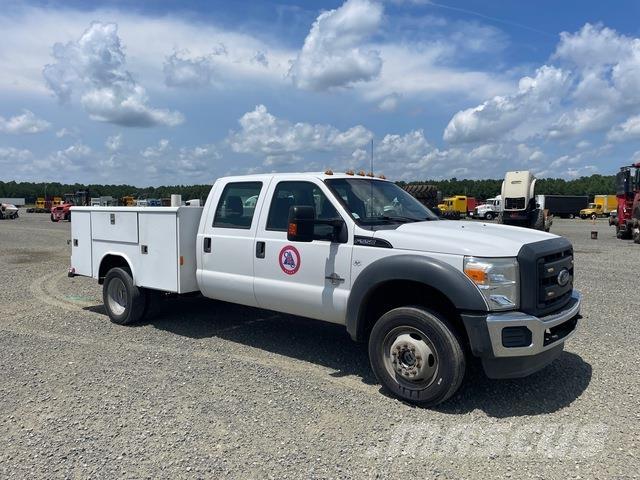 Ford F-550 ピックアップ／ドロップサイド