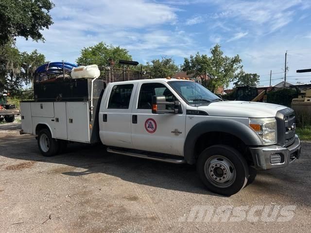 Ford F-550 ピックアップ／ドロップサイド