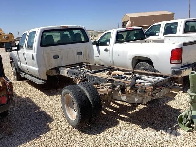 Ford F-550 キャビン及び内装
