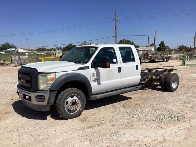 Ford F-550 キャビン及び内装
