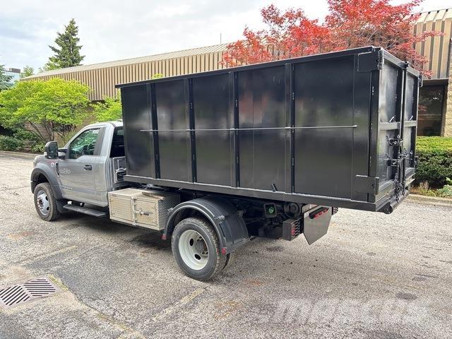 Ford F-550 アームロール