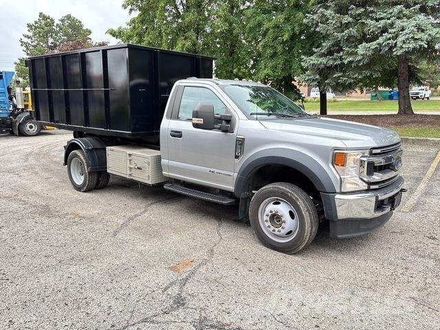 Ford F-550 アームロール
