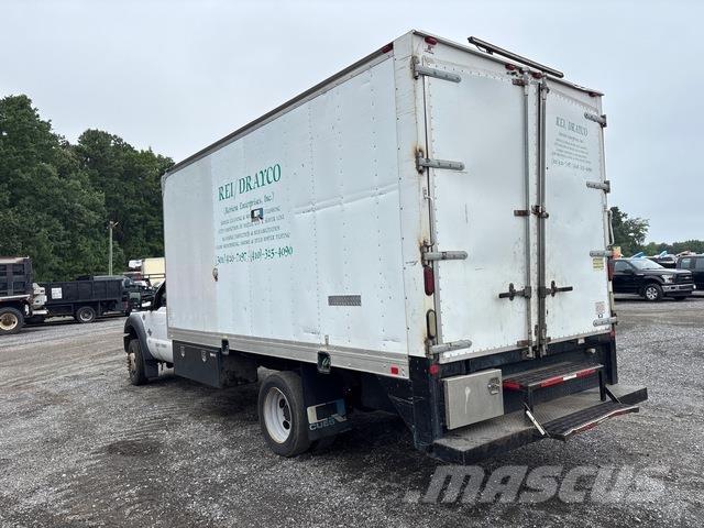 Ford F-550 ボックスボディー、ウイング、箱車