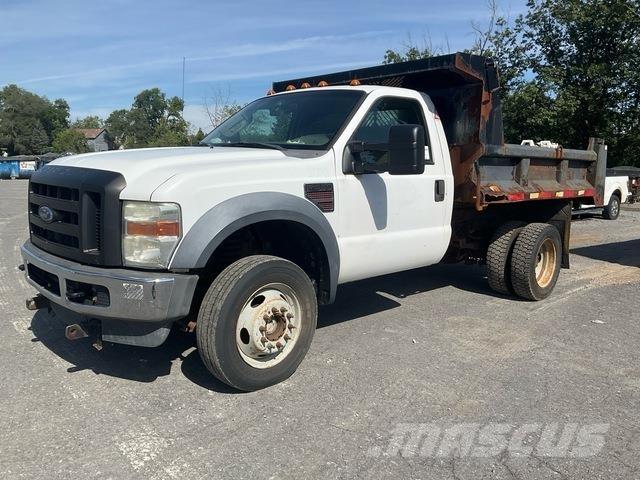 Ford F-550 ダンプ