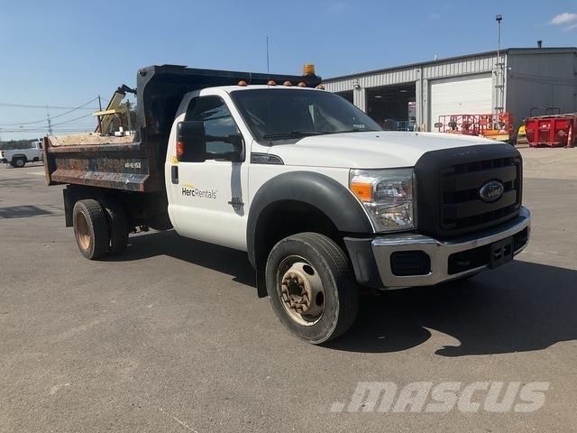 Ford F-550 ダンプ