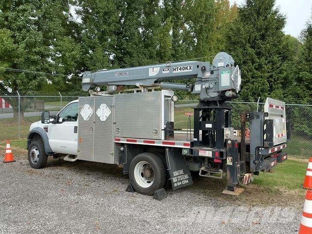 Ford F-550 クレーントラック、ユニック車