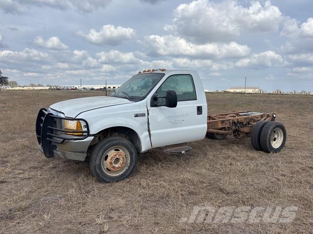 Ford F-550 キャビン及び内装