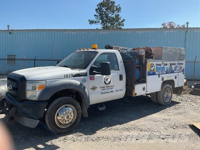 Ford F-550 ピックアップ／ドロップサイド