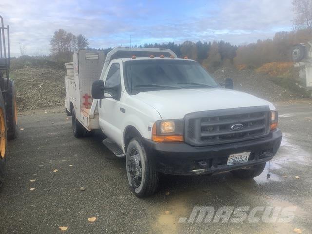 Ford F-550 ピックアップ／ドロップサイド